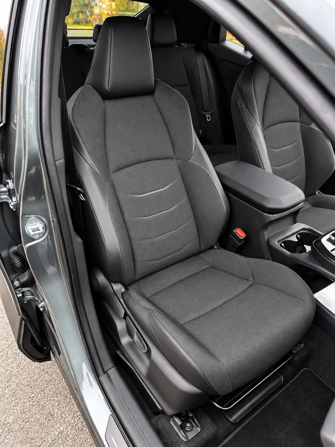 Toyota CH-R+ 77kWH/��������/������� | Mobile.bg � ����������� 9