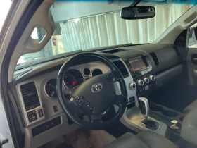 Toyota Sequoia 5.7* V8* LIMITED* ПОДГРЕВ* НАВИ* КОЖА* ЕЛ* СЕДАЛКИ, снимка 5