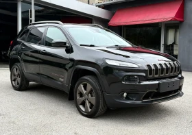 Снимка Jeep Cherokee