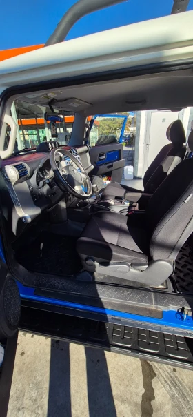 Обява за продажба на Toyota Fj cruiser 4.0 GAS DIFF LOCK ~28 500 лв. - изображение 9