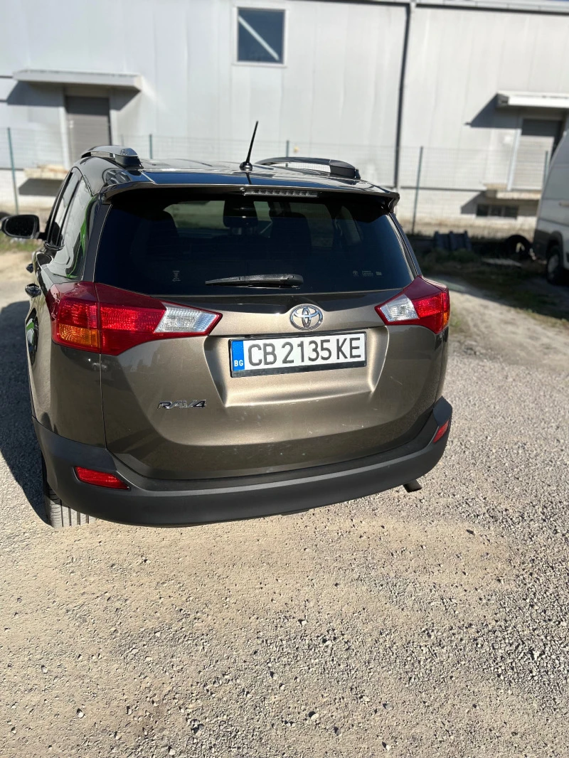 Toyota Rav4, снимка 5 - Автомобили и джипове - 47301755