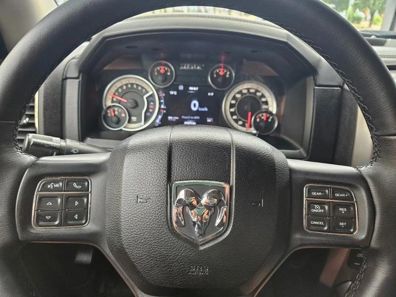 Dodge RAM 1500 MONSTER, снимка 8 - Автомобили и джипове - 46506388