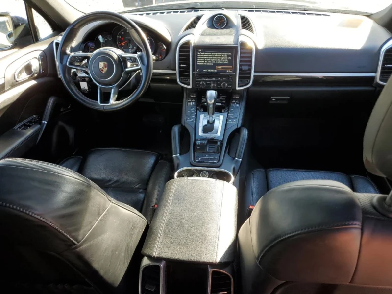 Porsche Cayenne, снимка 8 - Автомобили и джипове - 48788152