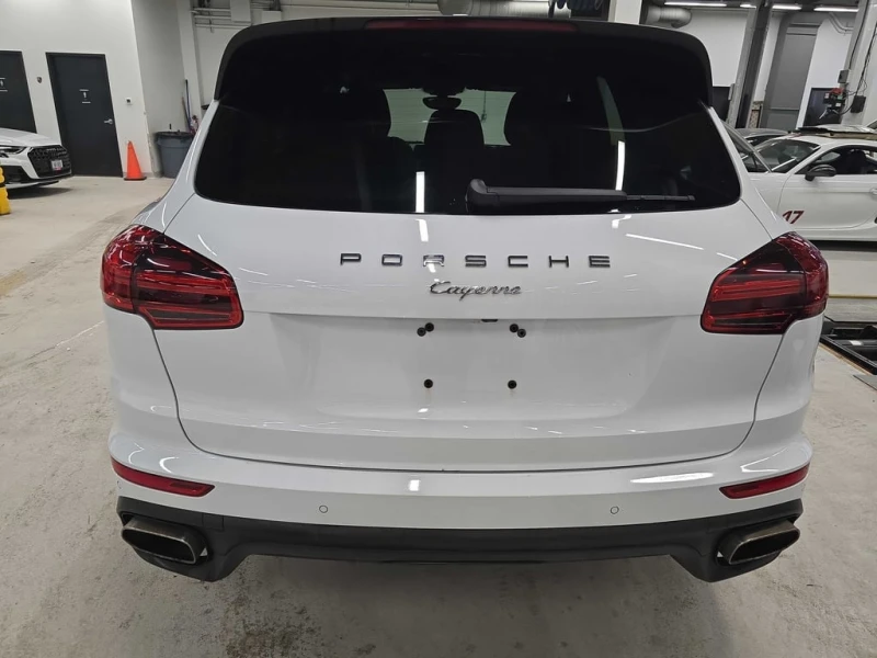 Porsche Cayenne * AWD 4dr * CARFAX * ФИНАНСИРАНЕ* КЛИП, снимка 3 - Автомобили и джипове - 52830724