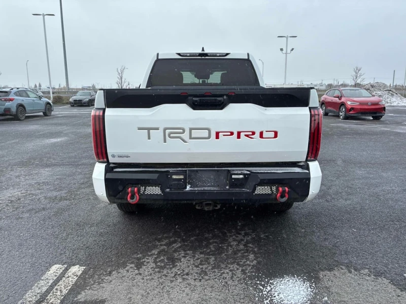 Toyota Tundra * Limited Hybrid * CARFAX * БЕЗ ПЪРВОНАЧАЛНА ВНОСК, снимка 4 - Автомобили и джипове - 53162150