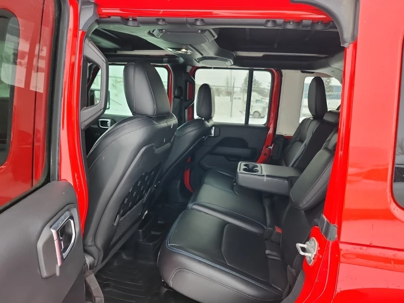 Jeep Wrangler * UNLIMITED RUBICON* Aвтокредит* * Carfax* , снимка 9 - Автомобили и джипове - 53524918