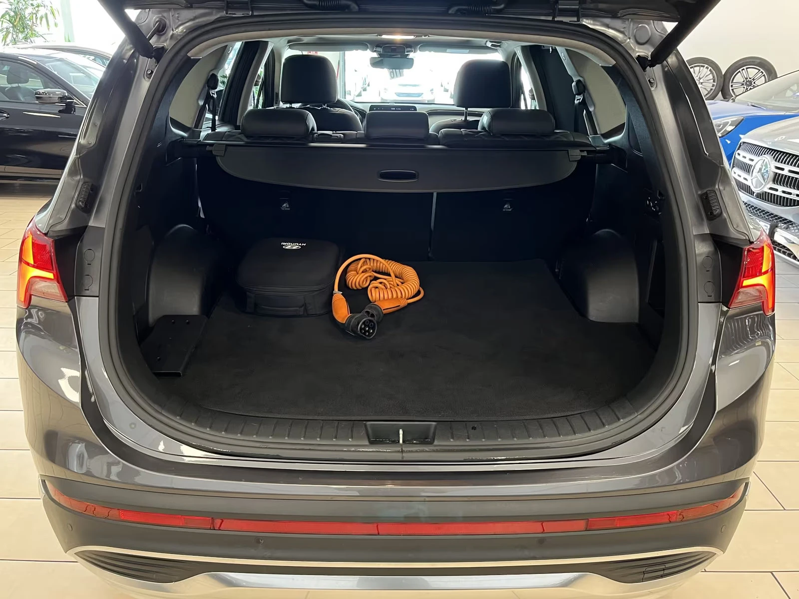 Hyundai Santa fe 1.6PHEV/265HP/PRIME/4X4/360/PANO/ACC/LED/710v - изображение 7