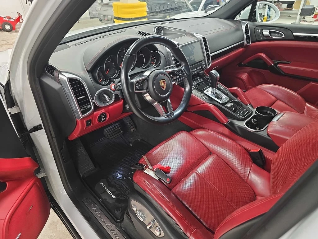 Porsche Cayenne * AWD 4dr * CARFAX * ФИНАНСИРАНЕ* КЛИП - изображение 4