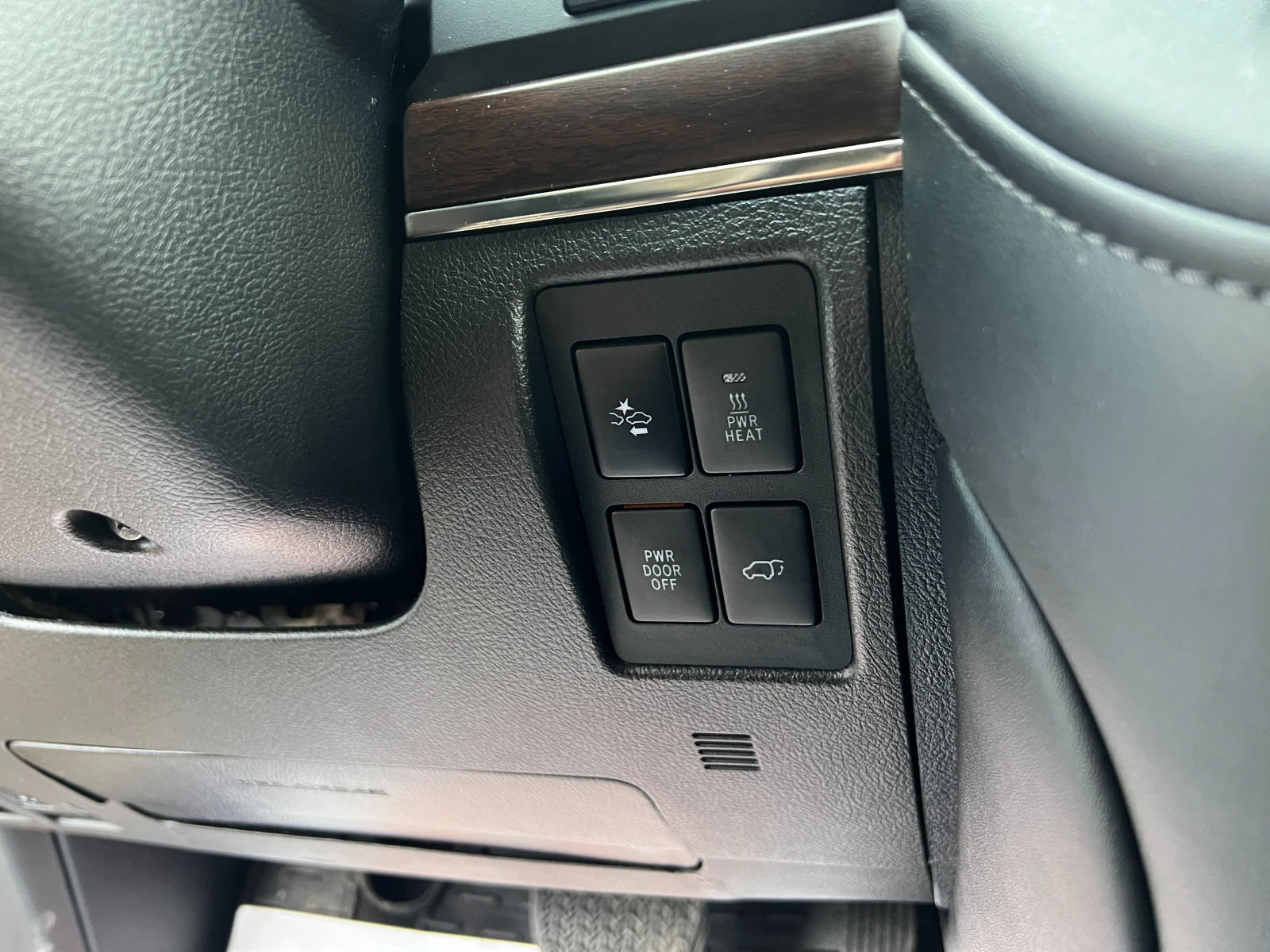 Toyota Land cruiser 4.5-V8 D4D 89000km. | Mobile.bg � ����������� 13