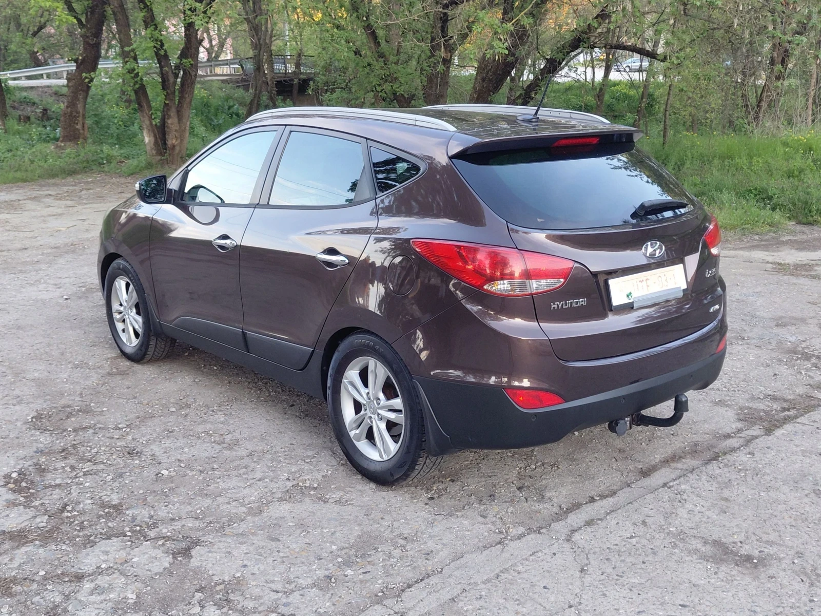 Hyundai IX35 2.0 Бензин + Газ, снимка 5 - Автомобили и джипове - 54359077