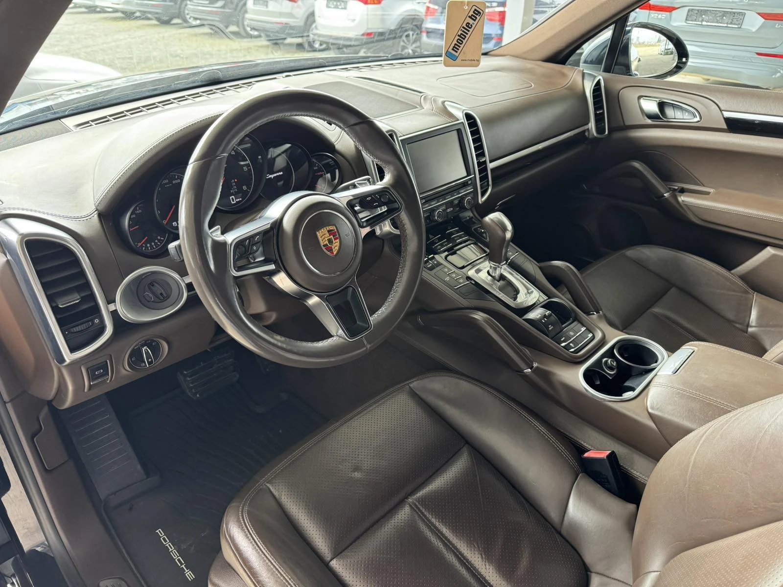 Porsche Cayenne 3.0* 250ps* FACE* 4x4* КОЖА* НАВИ* КАМЕРА, снимка 9 - Автомобили и джипове - 54481959
