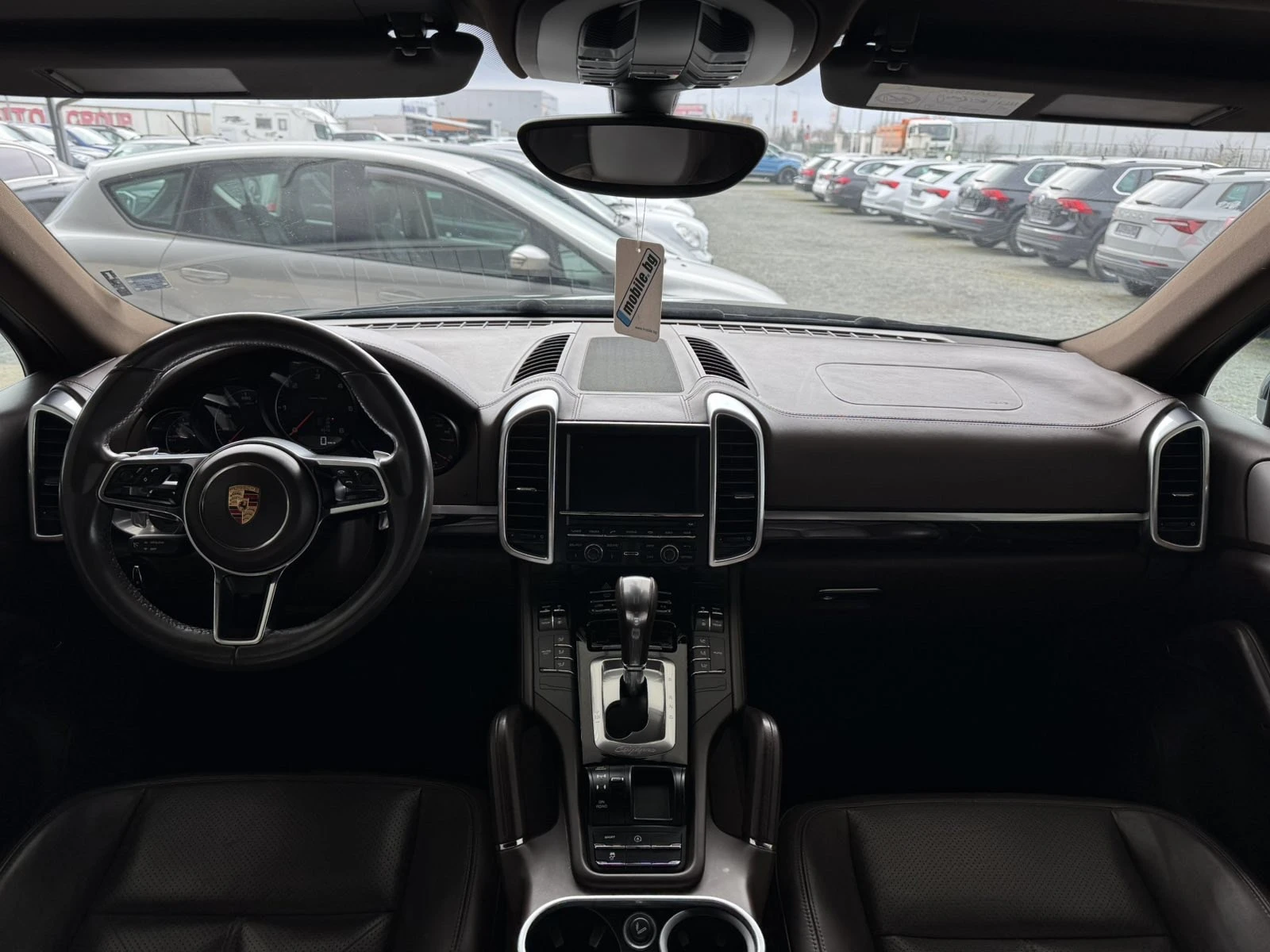 Porsche Cayenne 3.0* 250ps* FACE* 4x4* КОЖА* НАВИ* КАМЕРА, снимка 11 - Автомобили и джипове - 54481959