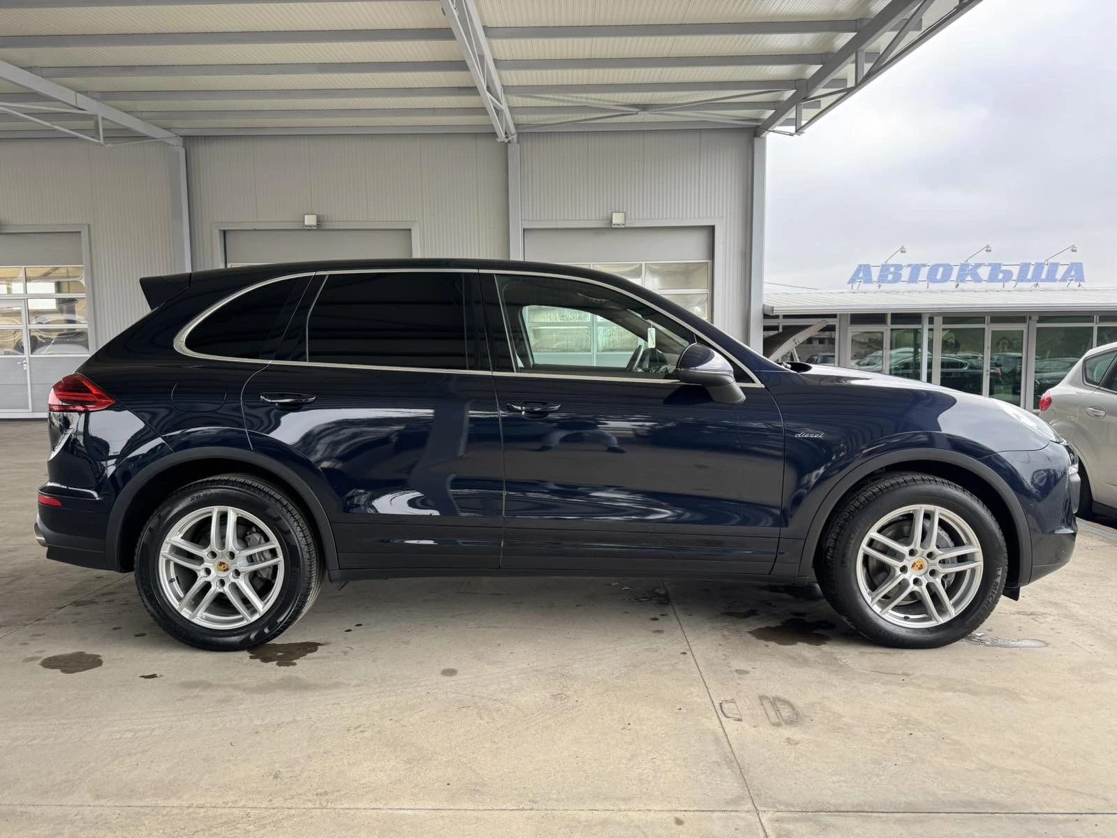 Porsche Cayenne 3.0* 250ps* FACE* 4x4* КОЖА* НАВИ* КАМЕРА, снимка 6 - Автомобили и джипове - 54481959