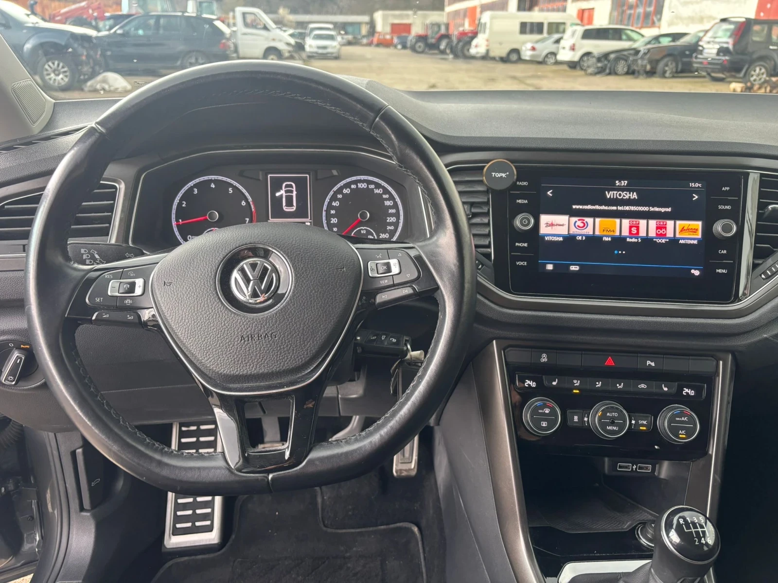 VW T-Roc 1.0 TSI Full Led NAVI, снимка 13 - Автомобили и джипове - 55384902