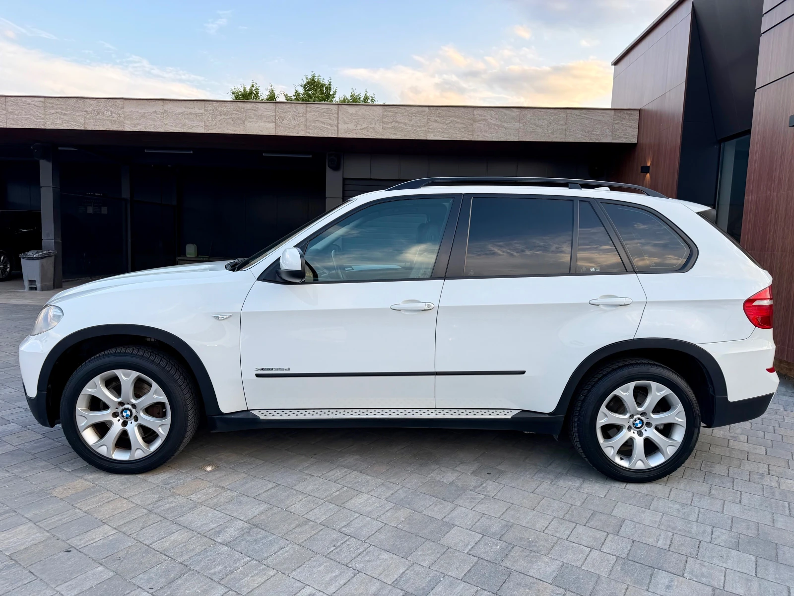 BMW X5 35d Xdrive, снимка 8 - Автомобили и джипове - 55631989