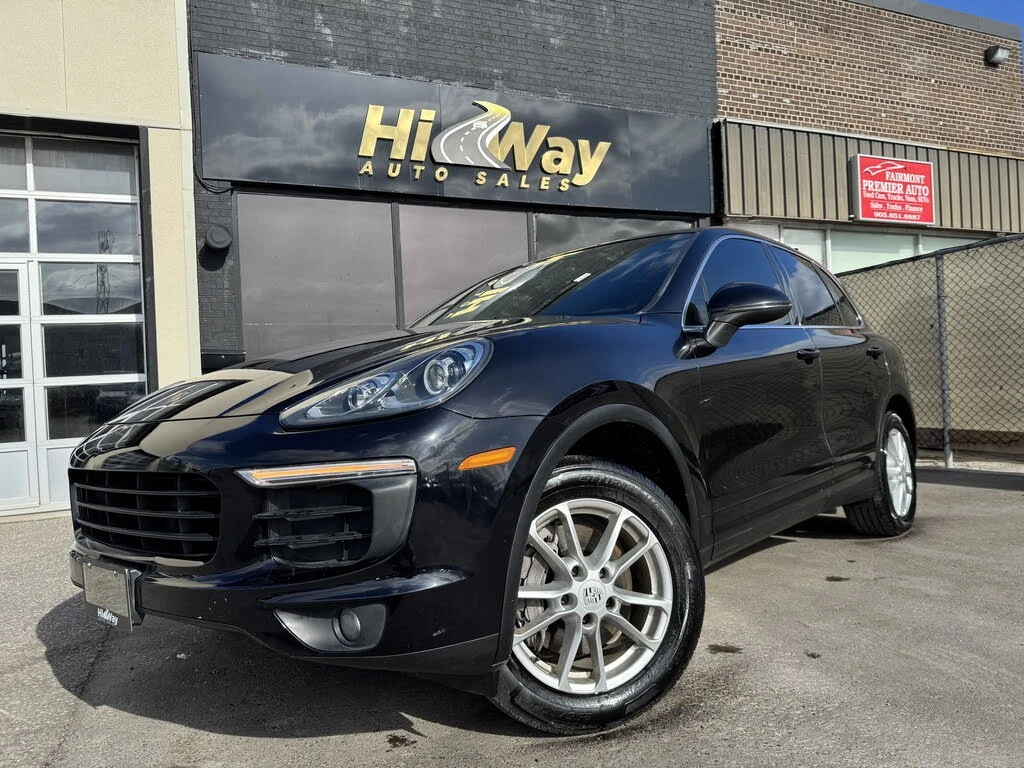 Porsche Cayenne * FULL* ПАНО* KEYLESS* Camera* ПОДГРЕВ* LED* , снимка 2 - Автомобили и джипове - 55640343