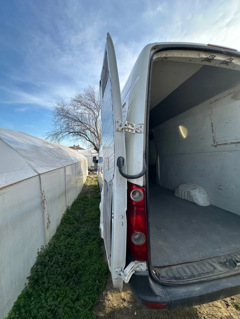 VW Crafter 2.5 , снимка 12 - Бусове и автобуси - 49441081