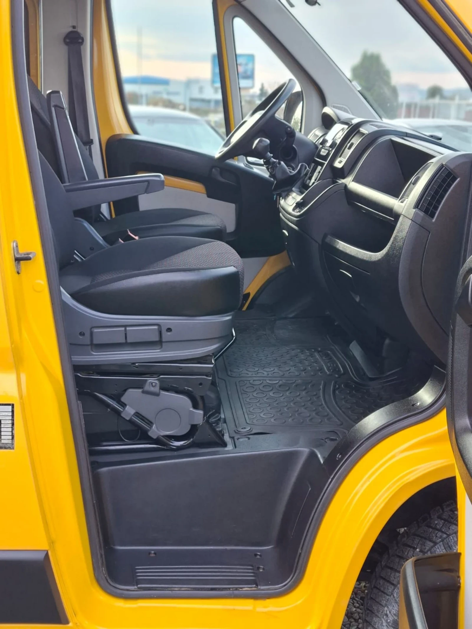 Peugeot Boxer 2.0 HDI131ks | Mobile.bg � ����������� 11