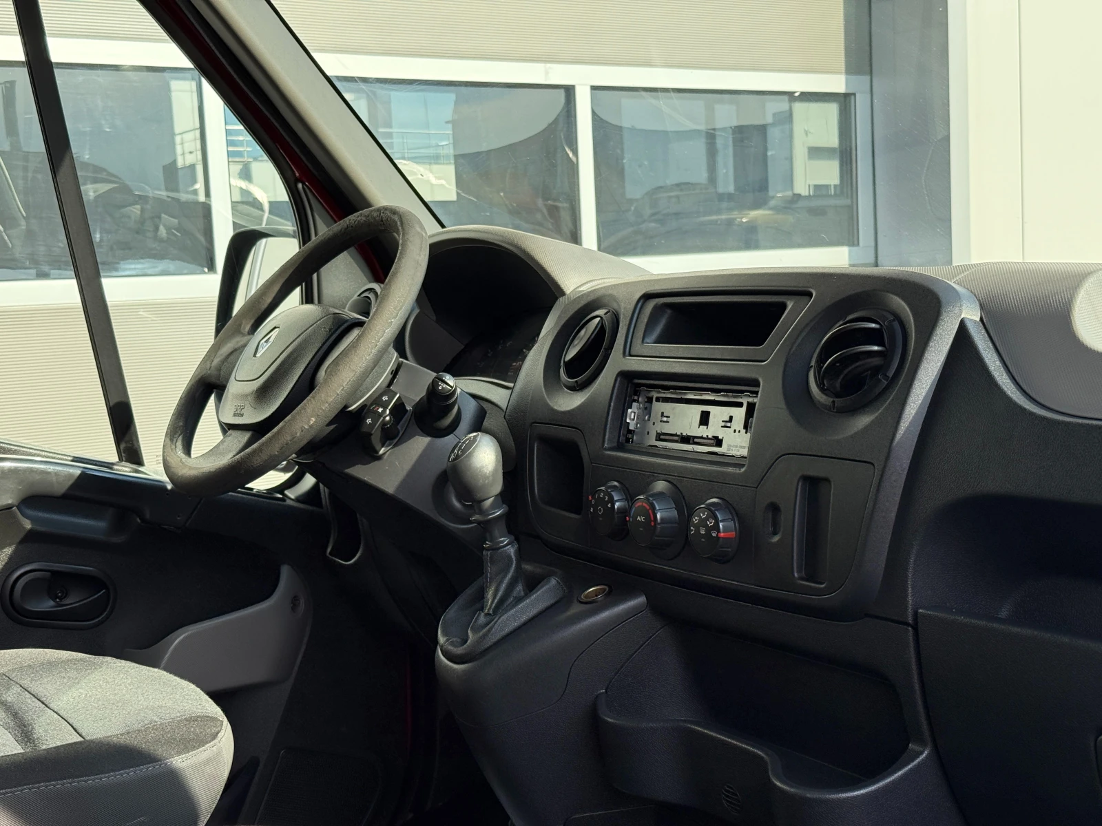 Renault Master 2.3dci, снимка 10 - Бусове и автобуси - 55439957