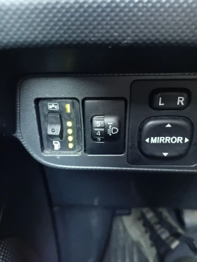 Toyota Auris 1.6 LPG, снимка 11