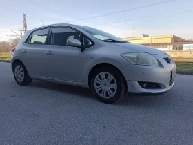 Toyota Auris 1.6 LPG, снимка 1