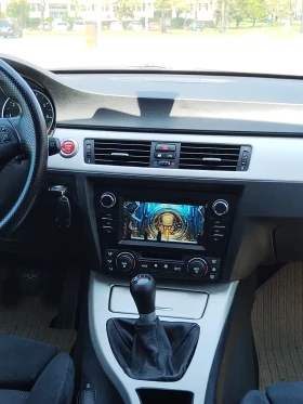 BMW 320 Комби, снимка 14