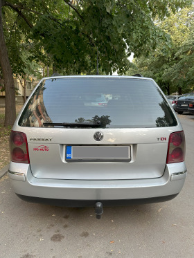 VW Passat 1.9 TDI, снимка 11