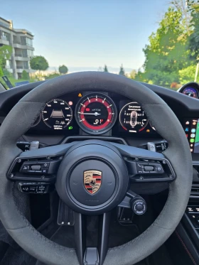 Porsche 911 992 / GTS / CABRIO | Mobile.bg    9