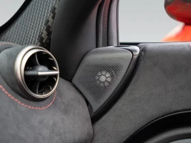 McLaren 720 S SPIDER PERFORMANCE KERAMIK CARBON B&W | Auto.bg — изображение 16