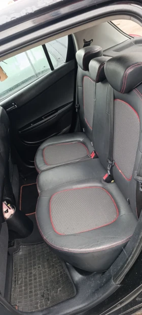 Hyundai I20 - 4300 € / 8410.07 лв. - 66555993 13