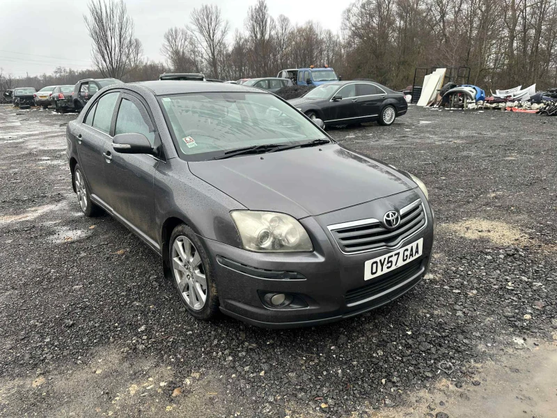 Toyota Avensis 2.2 D-4D 150кс. НА ЧАСТИ