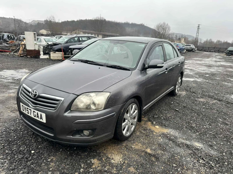 Toyota Avensis 2.2 D-4D 150кс. НА ЧАСТИ, снимка 6 - Автомобили и джипове - 52982312