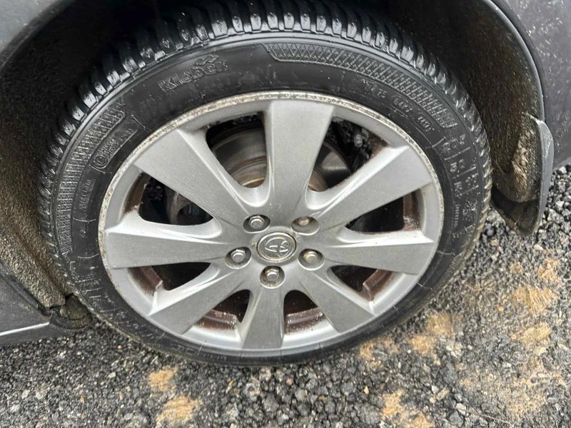 Toyota Avensis 2.2 D-4D 150кс. НА ЧАСТИ, снимка 8 - Автомобили и джипове - 52982312