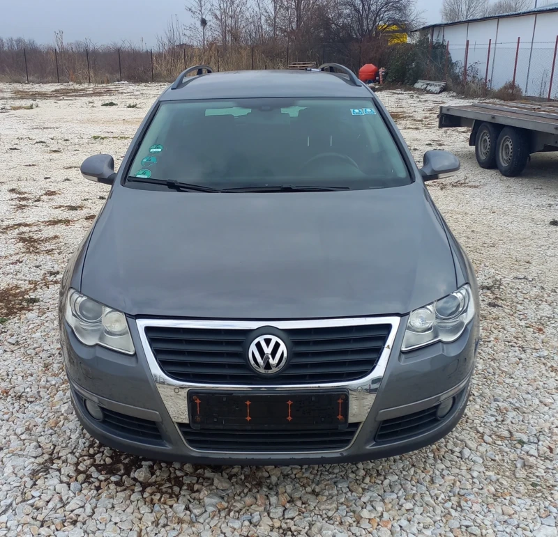 VW Passat 2.0 TDI klima 6 скорости, снимка 1 - Автомобили и джипове - 48340519