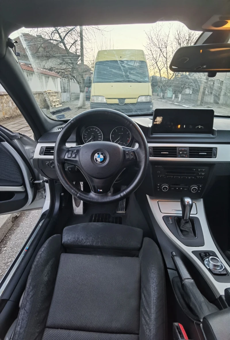 BMW 320 320D, снимка 12 - Автомобили и джипове - 48513477