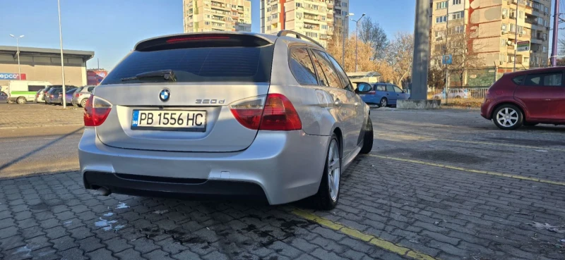 BMW 320 320D, снимка 3 - Автомобили и джипове - 48513477