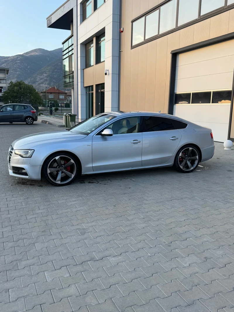 Audi A5, снимка 4 - Автомобили и джипове - 52233355