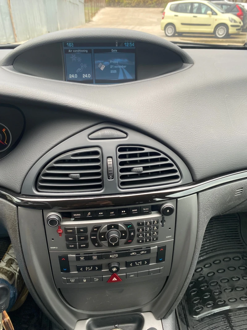 Citroen C5 Exclusive HDI 2.2, снимка 10 - Автомобили и джипове - 52569588
