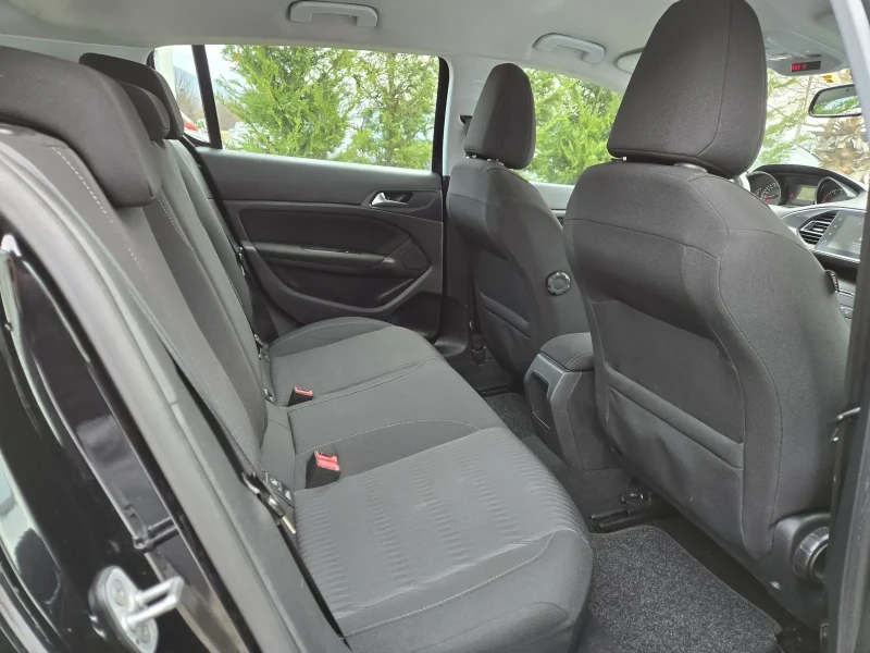 Peugeot 308 1.6HDI-92кс= НАВИ= СЕРВ.ИСТОРИЯ= EURO 6B, снимка 14 - Автомобили и джипове - 53181719