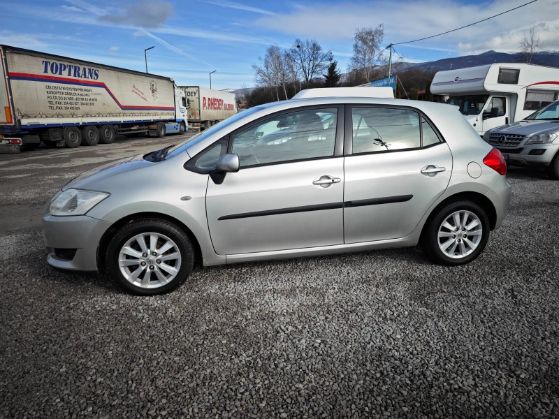 Toyota Auris 1, 6 Dual VVT- i, снимка 2 - Автомобили и джипове - 53346246