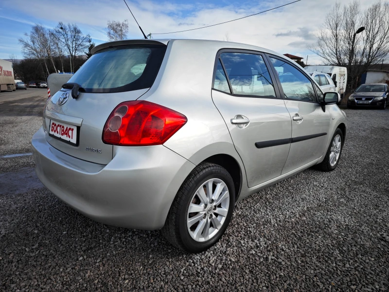 Toyota Auris 1, 6 Dual VVT- i, снимка 5 - Автомобили и джипове - 53346246