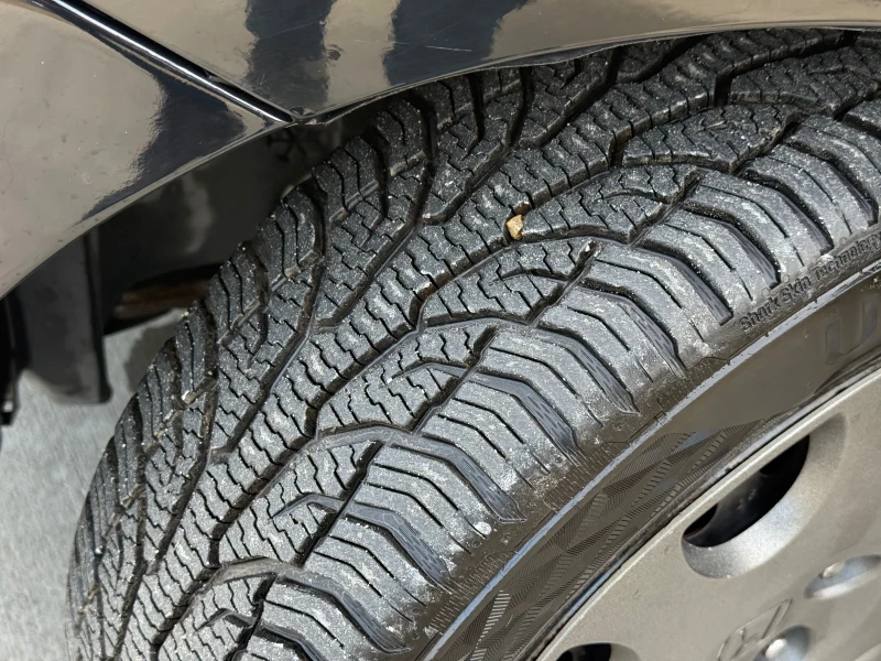 Honda Fr-v 1.8* ГАЗ* 2010г* 140к.с* Топ Състояние* Обслужена*, снимка 15 - Автомобили и джипове - 53435946