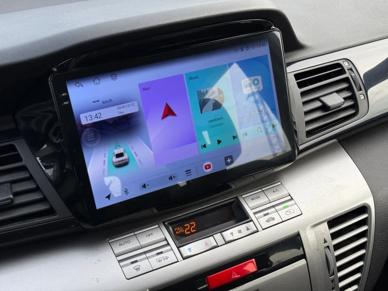 Honda Fr-v 1.8* ГАЗ* 2010г* 140к.с* Топ Състояние* Обслужена*, снимка 16 - Автомобили и джипове - 53435946