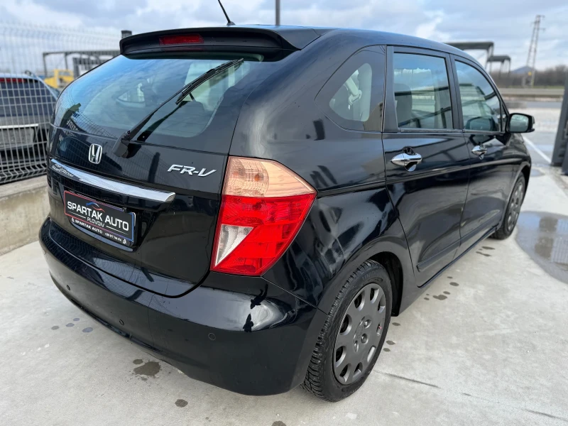 Honda Fr-v 1.8* ГАЗ* 2010г* 140к.с* Топ Състояние* Обслужена*, снимка 4 - Автомобили и джипове - 53435946