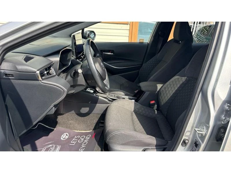 Toyota Corolla TS 1.8HSD DYNAMIC, снимка 12 - Автомобили и джипове - 56304377