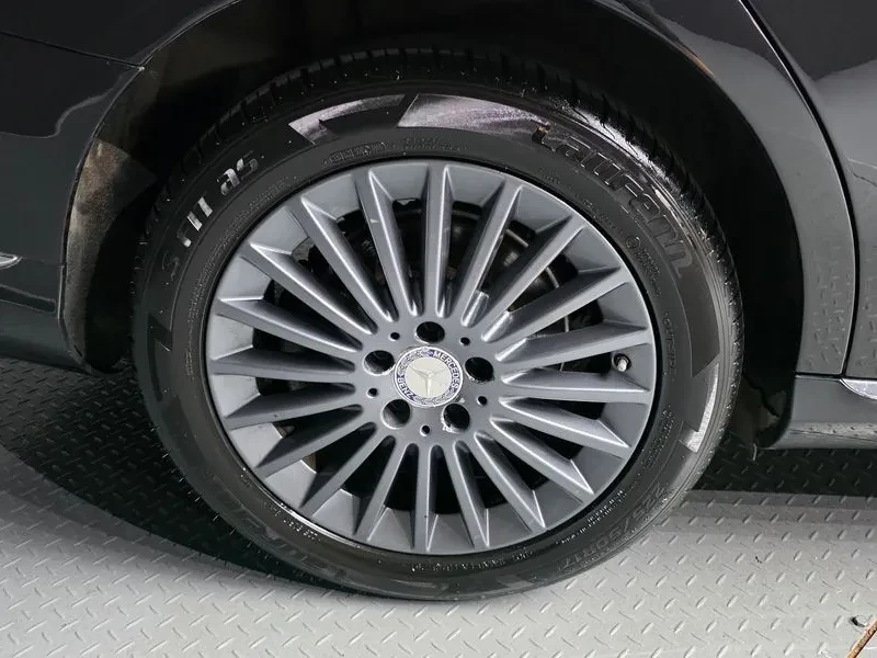 Mercedes-Benz C 220 EXCLUSIVE, снимка 5 - Автомобили и джипове - 56353729