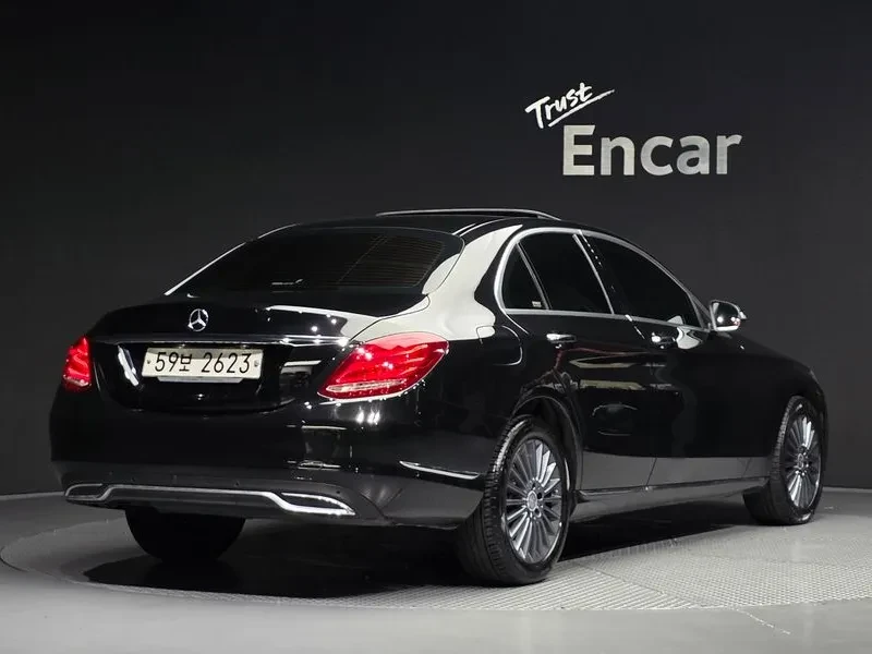Mercedes-Benz C 220 EXCLUSIVE, снимка 2 - Автомобили и джипове - 56353729