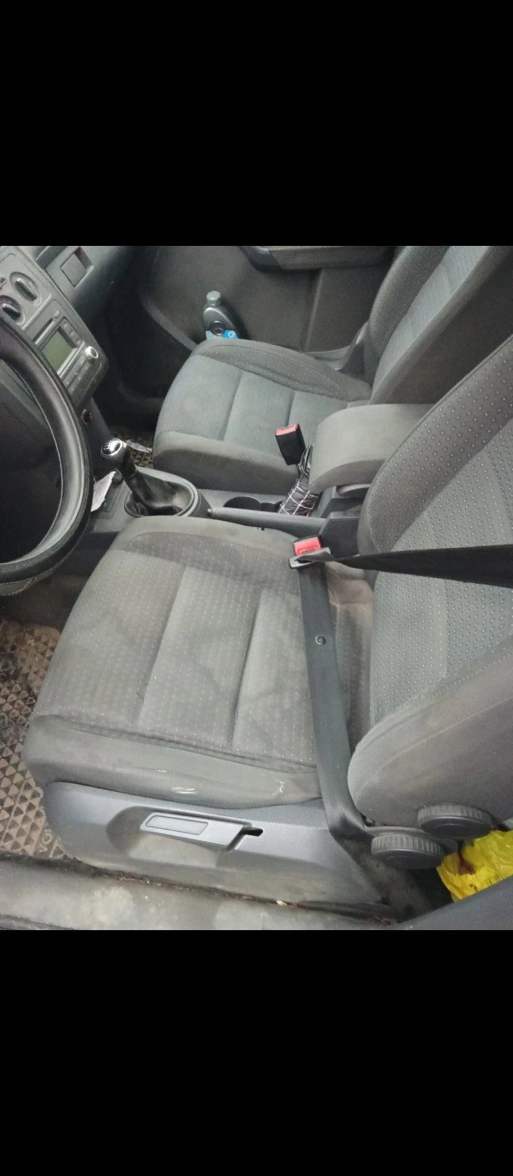 VW Touran, снимка 6 - Автомобили и джипове - 56735063