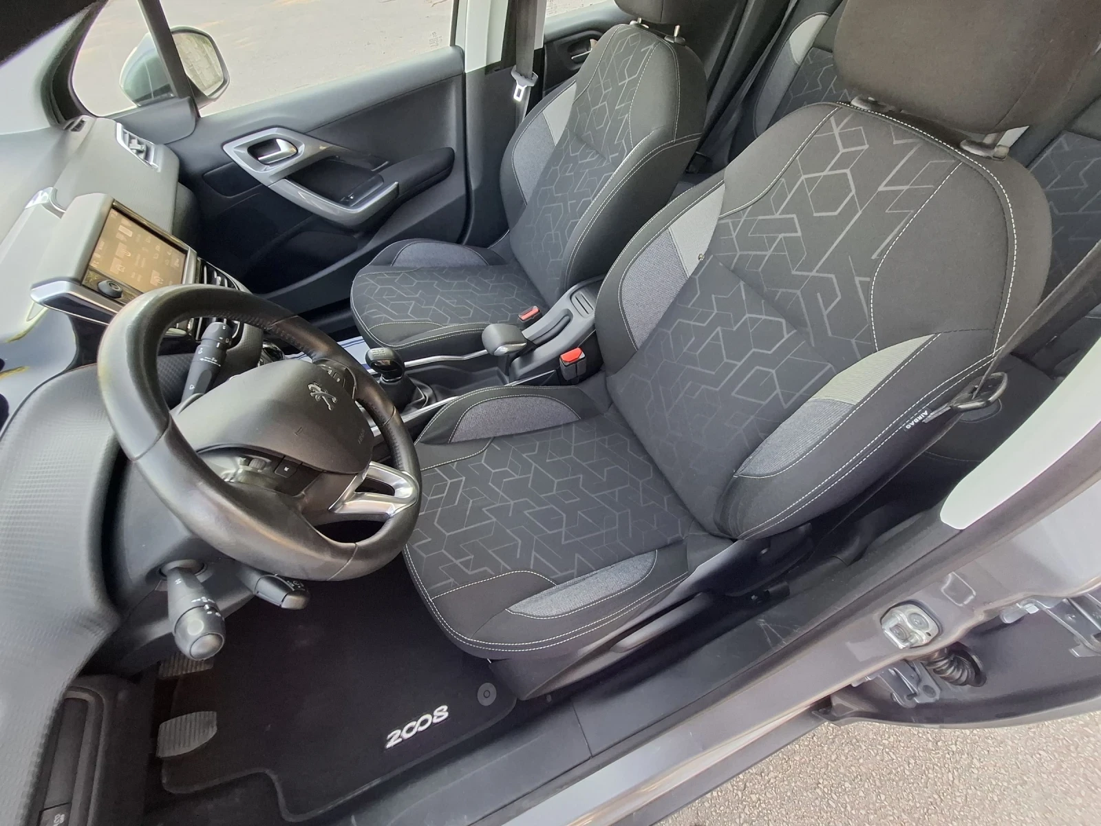 Peugeot 2008 FACE-LIFT EURO 6 - изображение 6