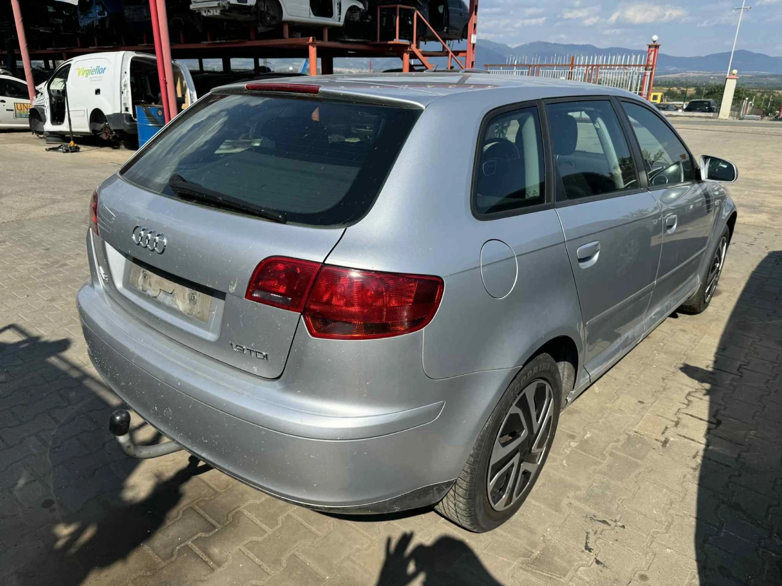 Audi A3 1.9 - изображение 3